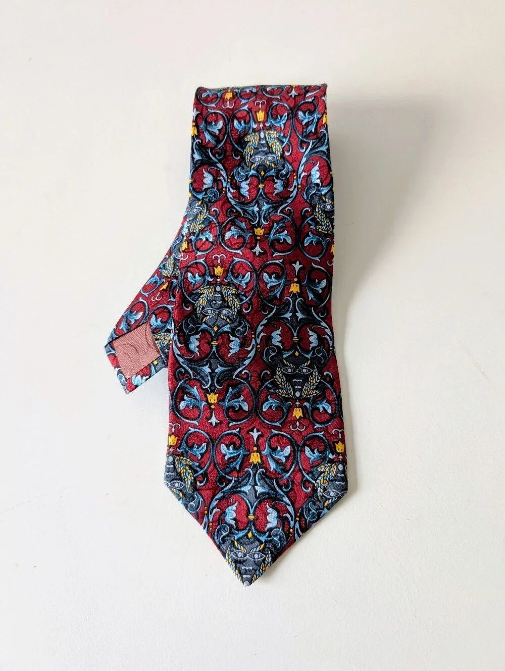 Christian Dior Faces Burgundy 100% silk Tie